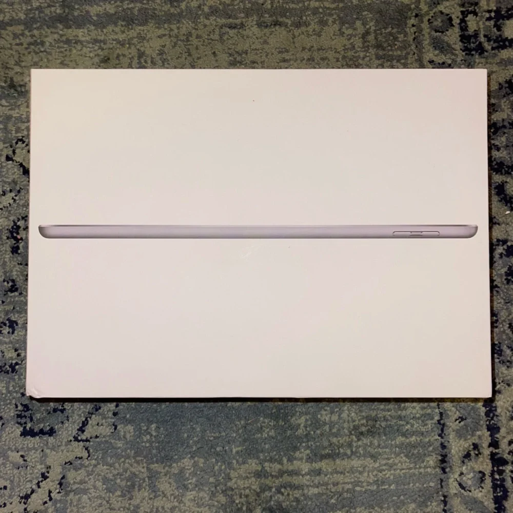 Empty iPad Box 2/$10
